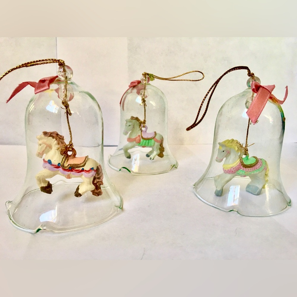Vintage Carousel Christmas ornament set